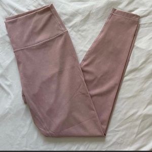 Wunder under lululemon leggings